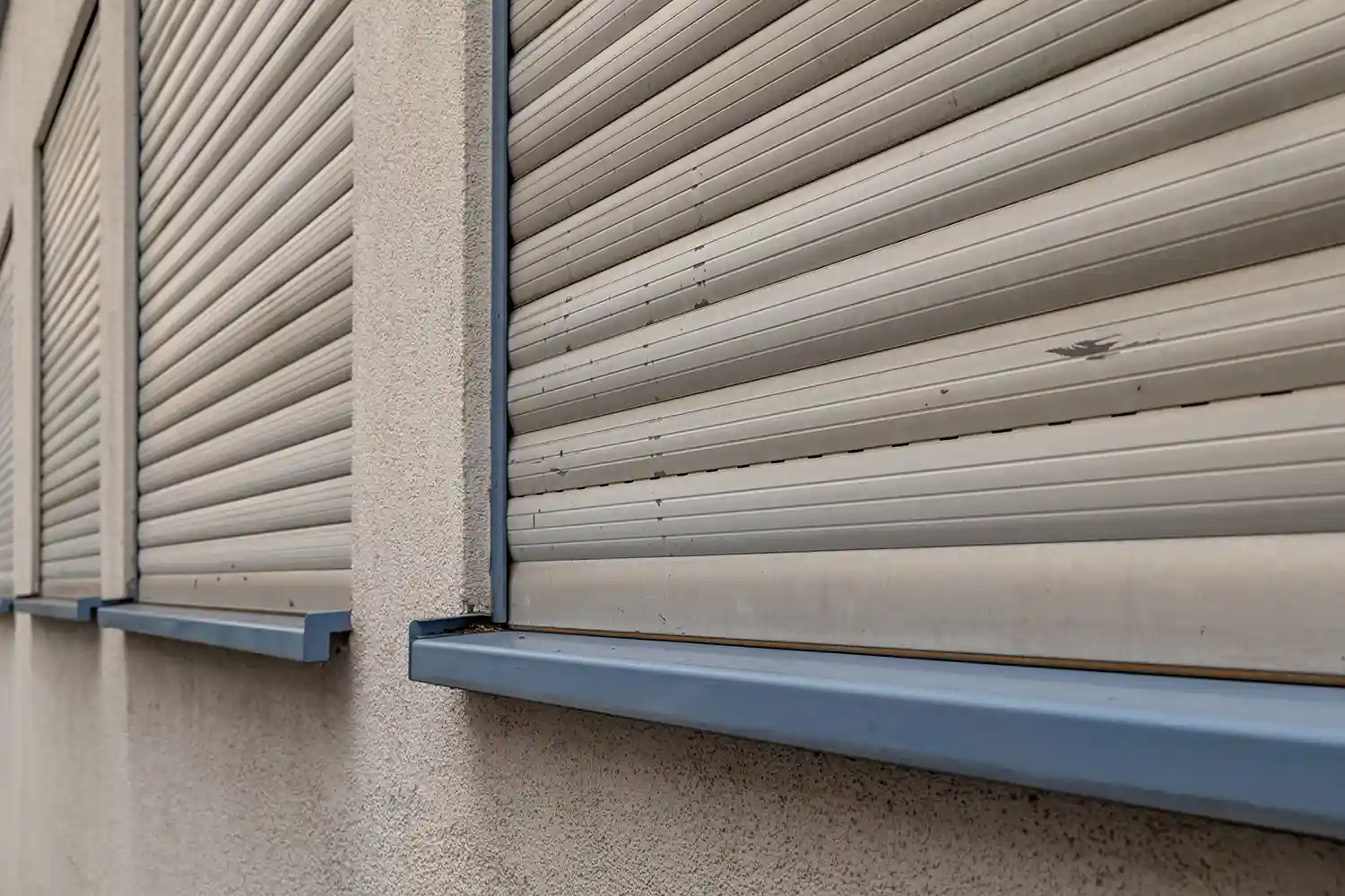 Volets roulants extérieurs installés sur une habitation à Bruxelles
